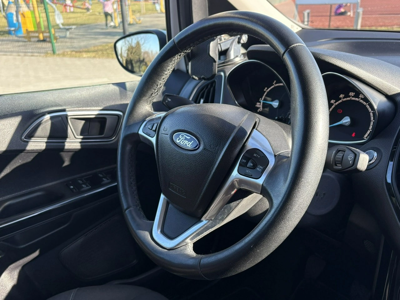 Ford B-Max - Zdjęcie 14