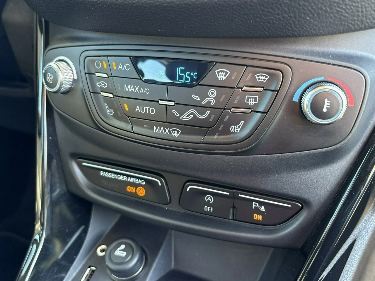 Ford B-Max - Zdjęcie 15