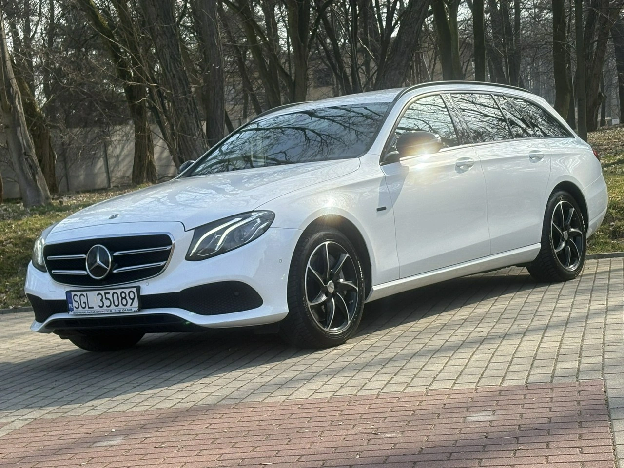 Mercedes E 300 - Zdjęcie 2