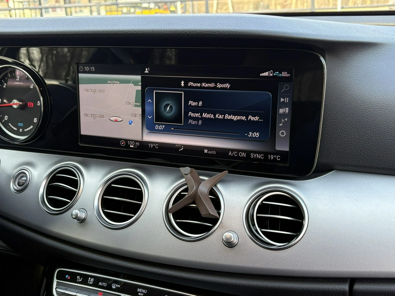 Mercedes E 300 - Zdjęcie 15