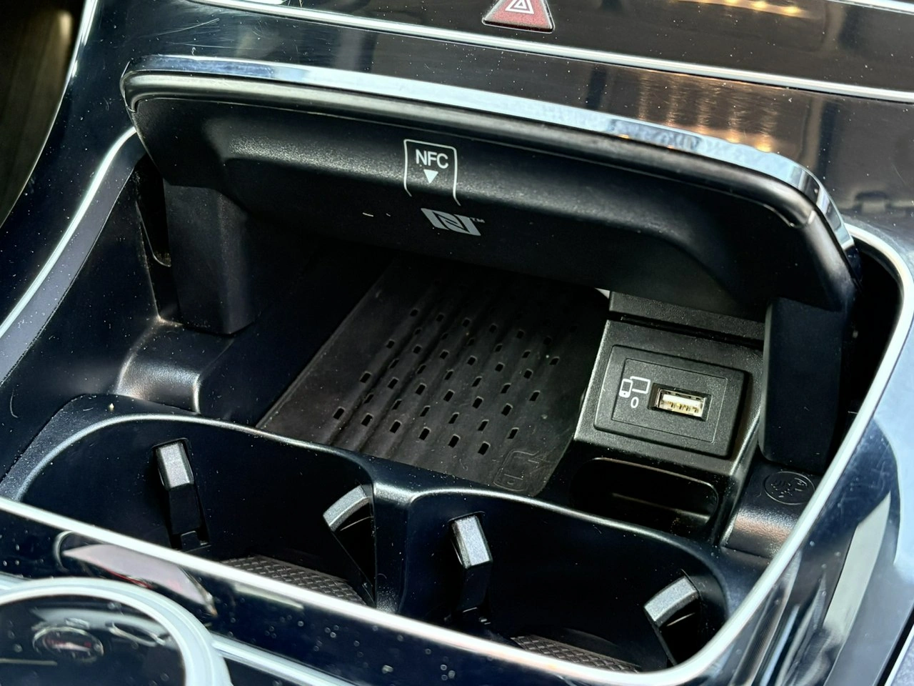 Mercedes E 300 - Zdjęcie 18