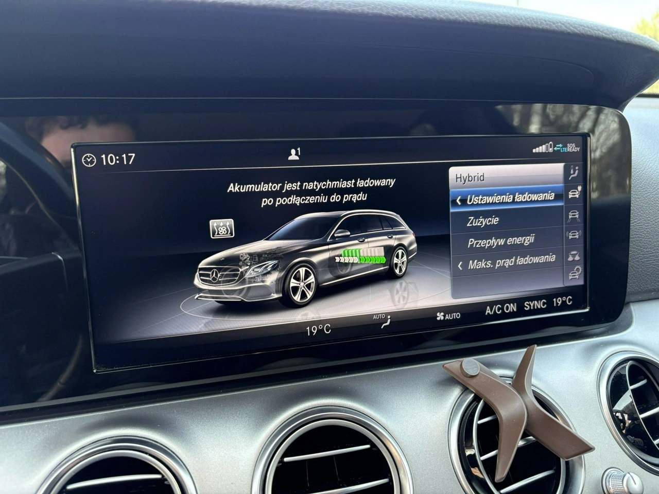 Mercedes E 300 - Zdjęcie 32