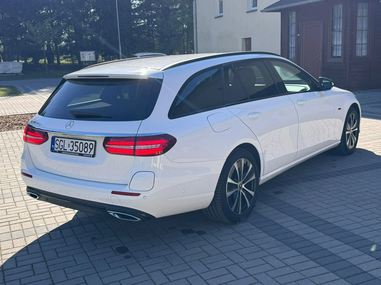 Mercedes E 300 - Zdjęcie 5