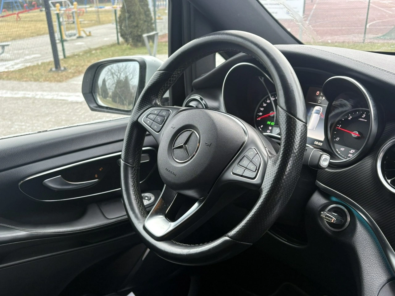 Mercedes Klasa V - Zdjęcie 15