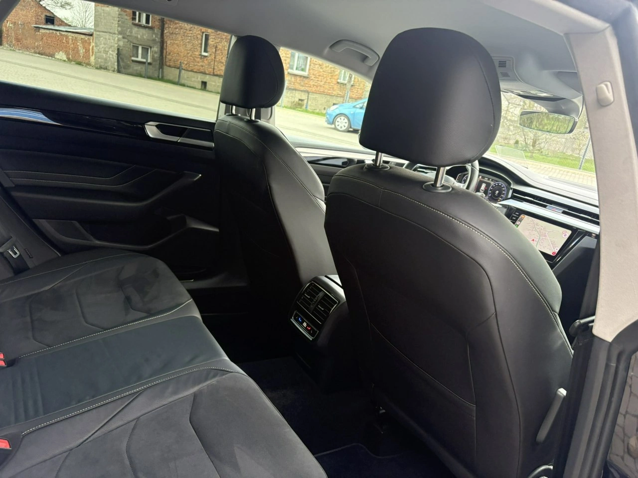 Volkswagen Arteon - Zdjęcie 11