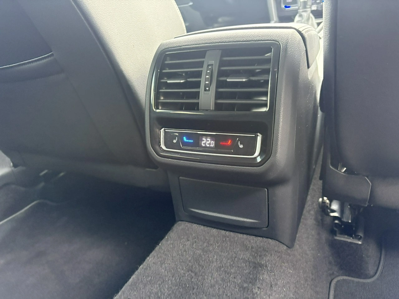 Volkswagen Arteon - Zdjęcie 12