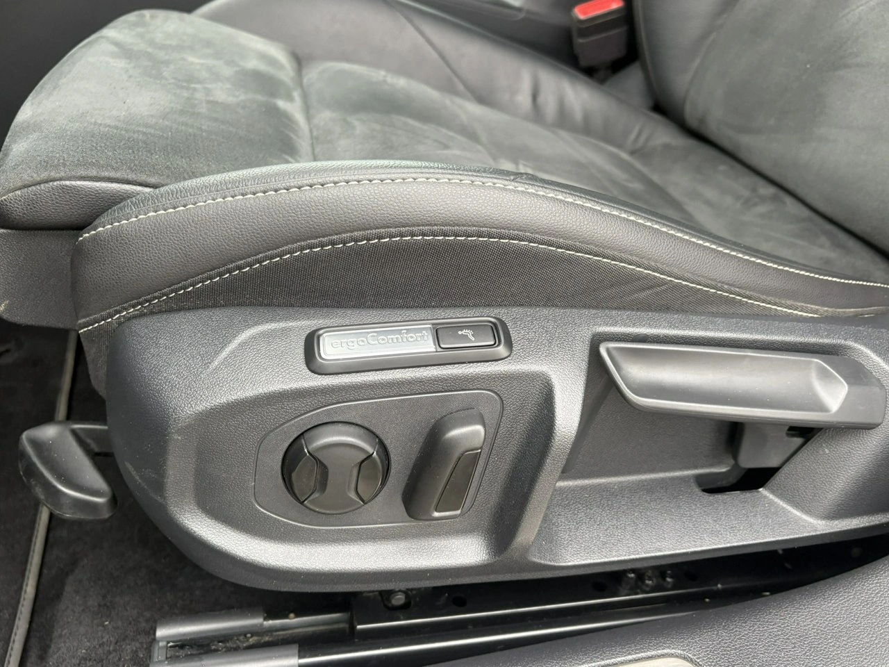 Volkswagen Arteon - Zdjęcie 24