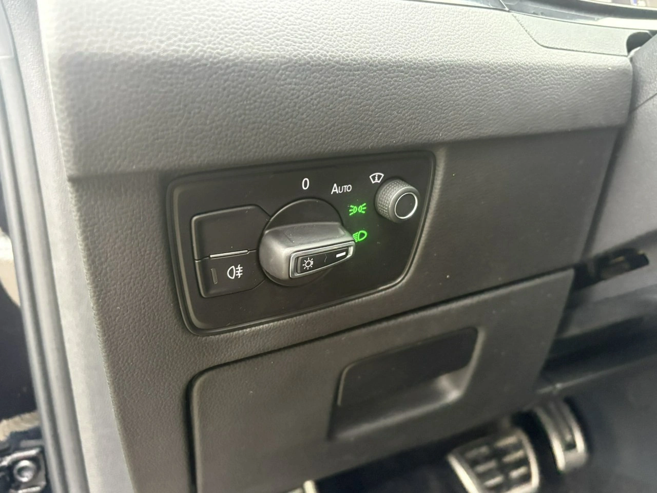 Volkswagen Arteon - Zdjęcie 26