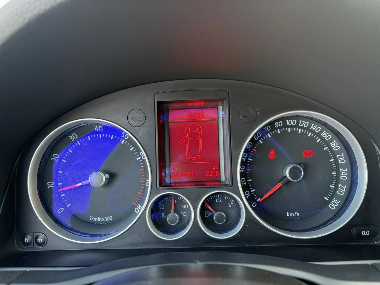 Volkswagen Golf - Zdjęcie 24