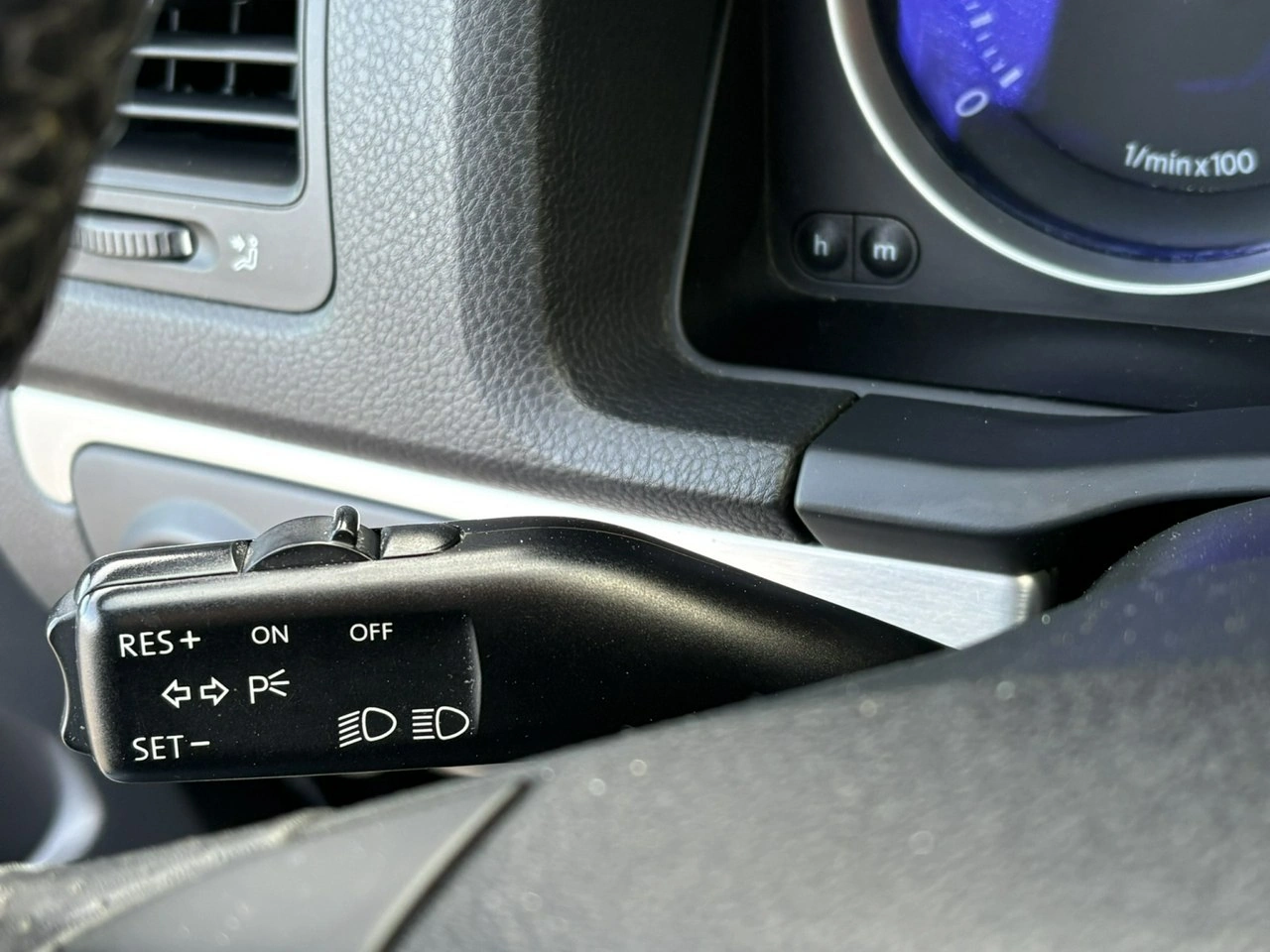 Volkswagen Golf - Zdjęcie 26