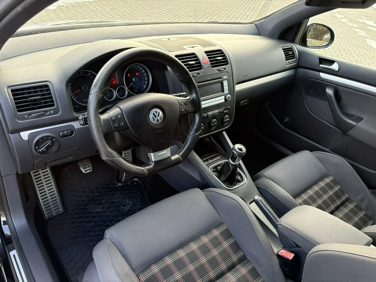 Volkswagen Golf - Zdjęcie 8