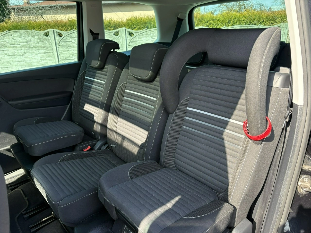 Volkswagen Sharan - Zdjęcie 10