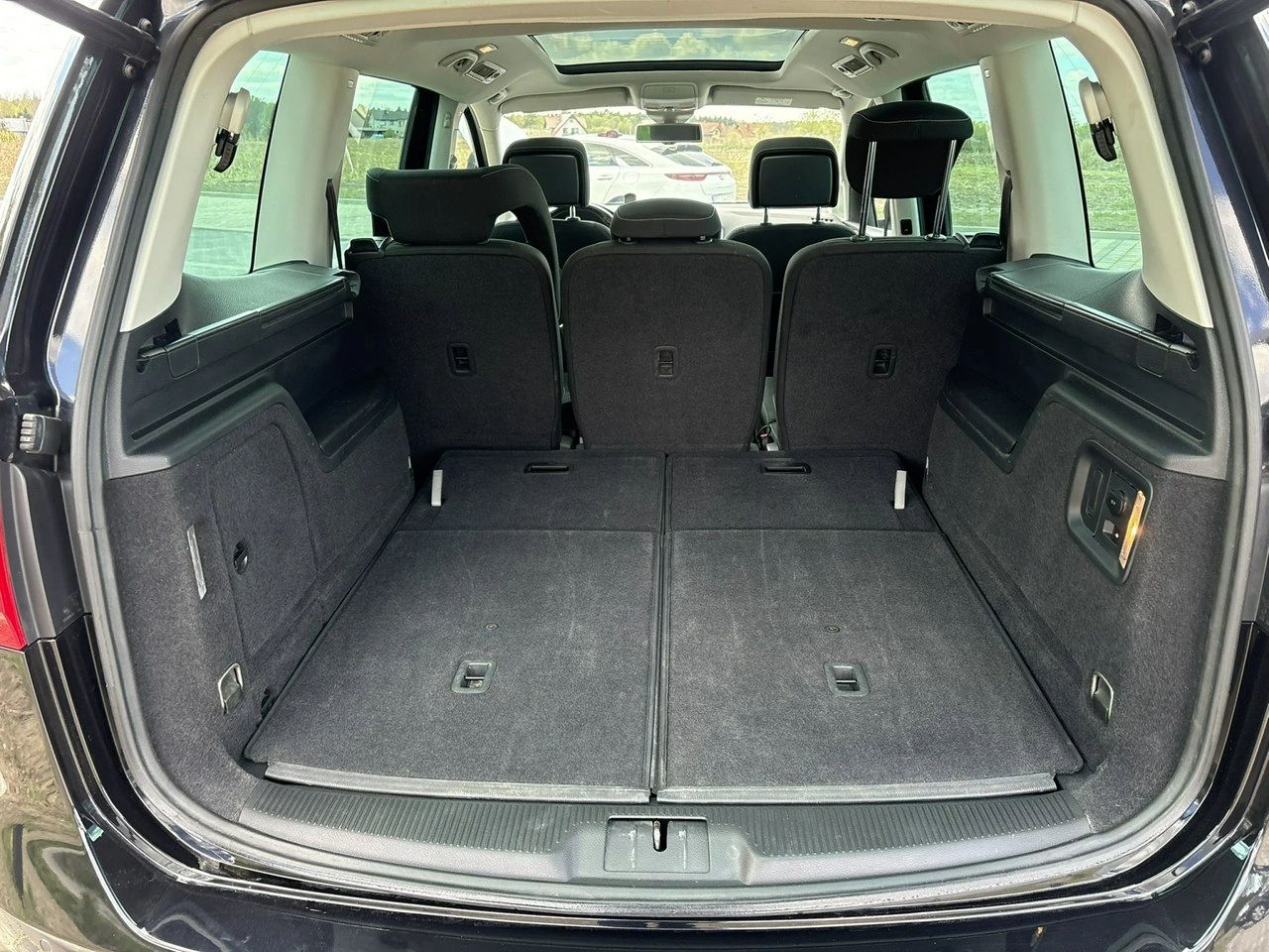 Volkswagen Sharan - Zdjęcie 10