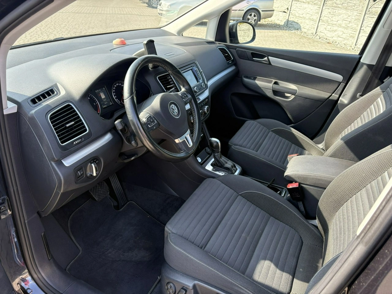 Volkswagen Sharan - Zdjęcie 8