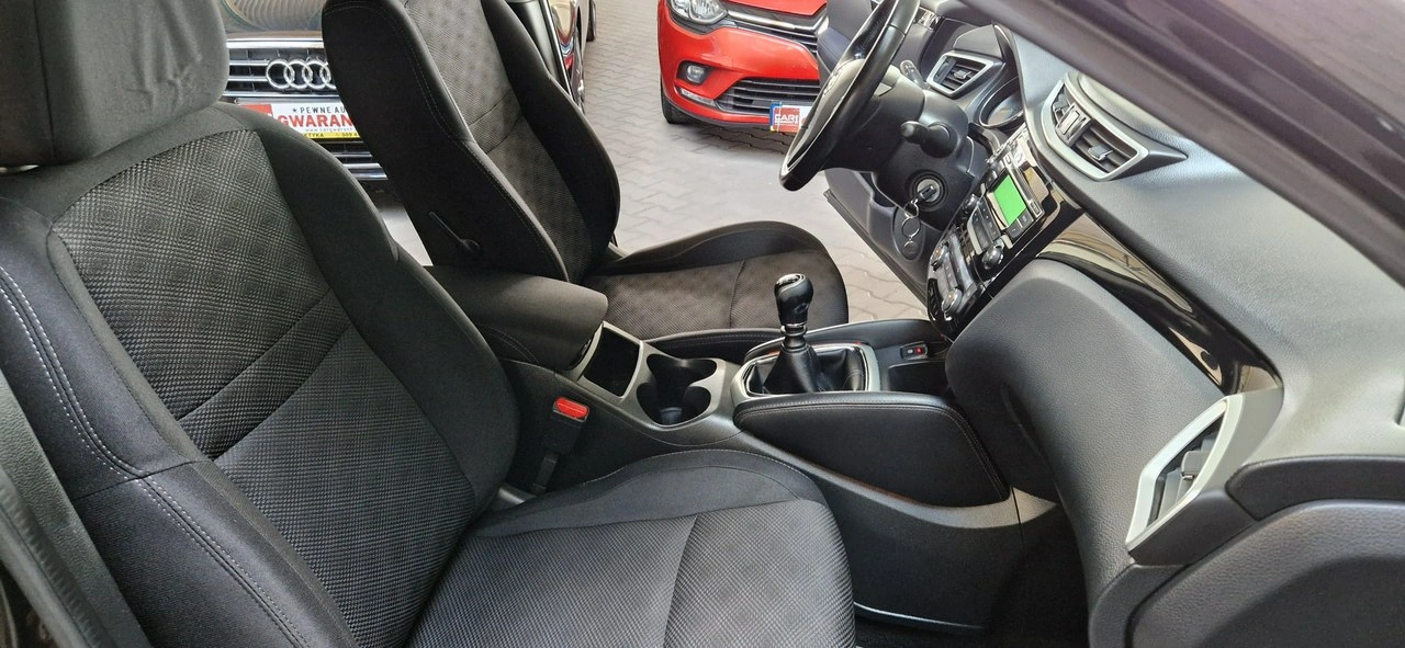 Nissan Qashqai - Zdjęcie 14