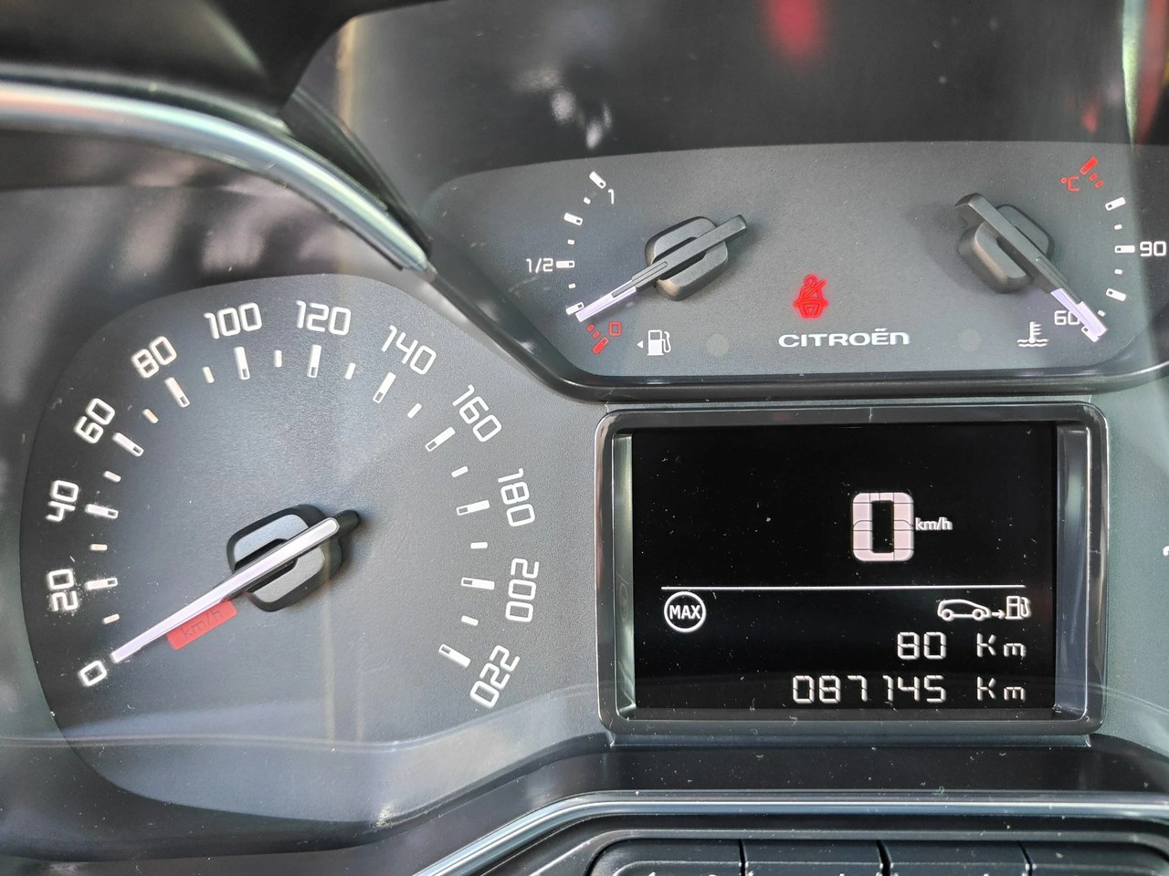 Citroën C3 Aircross - Zdjęcie 9