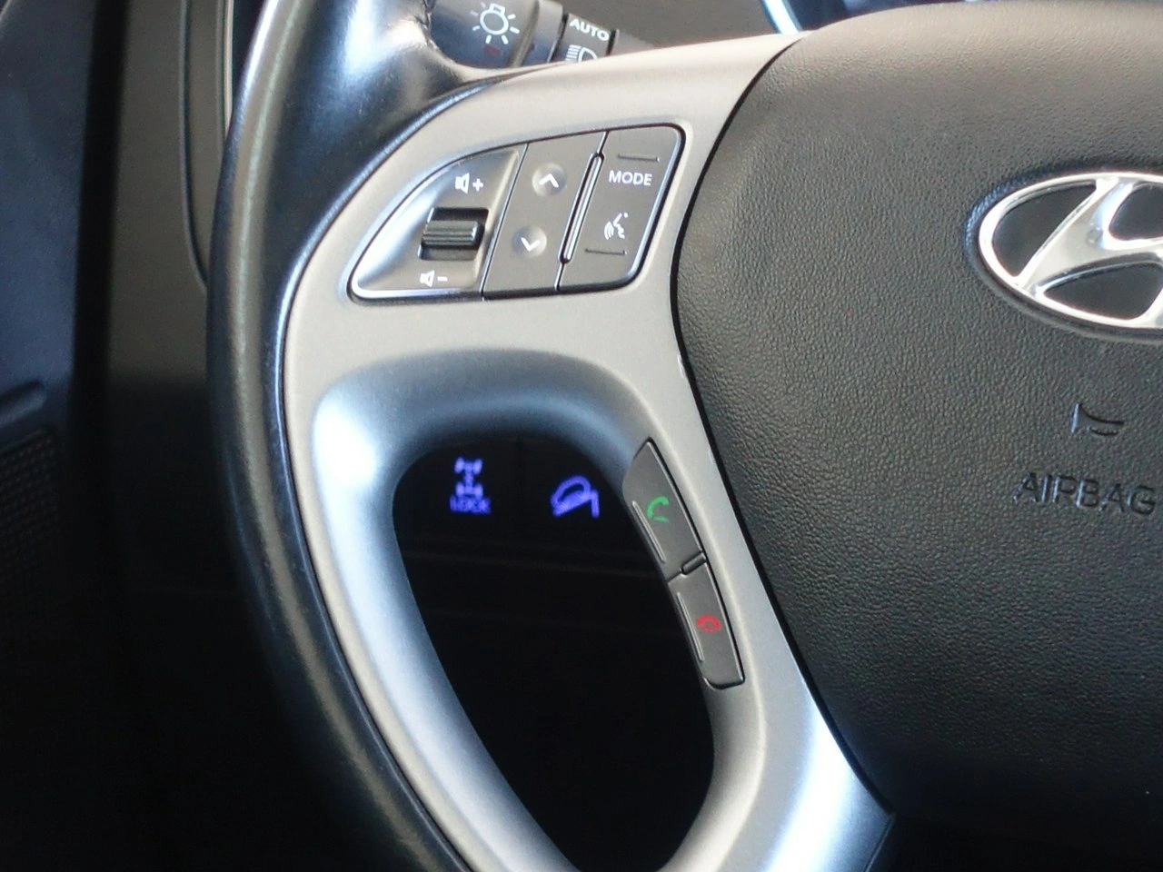 Hyundai ix35 - Zdjęcie 23