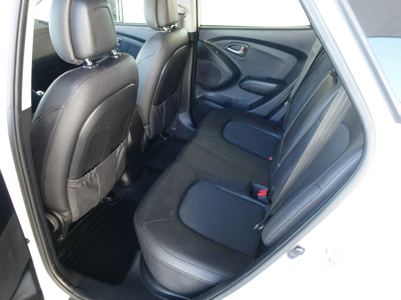 Hyundai ix35 - Zdjęcie 16