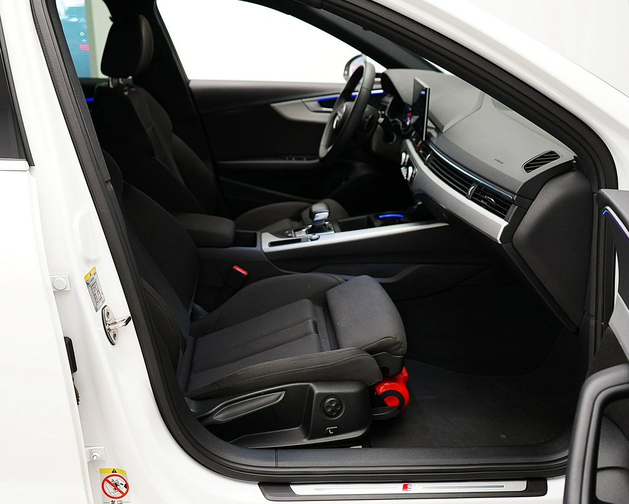 Audi A4 - Zdjęcie 17