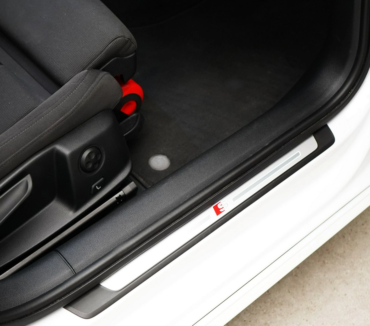 Audi A4 - Zdjęcie 18