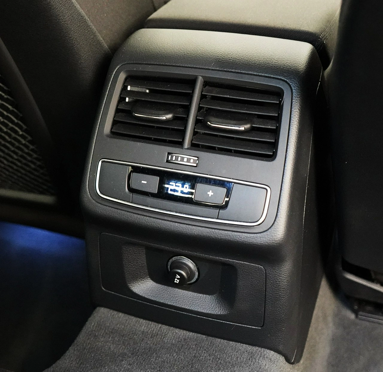 Audi A4 - Zdjęcie 29