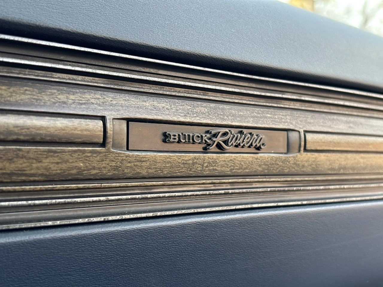 Buick Riviera - Zdjęcie 20