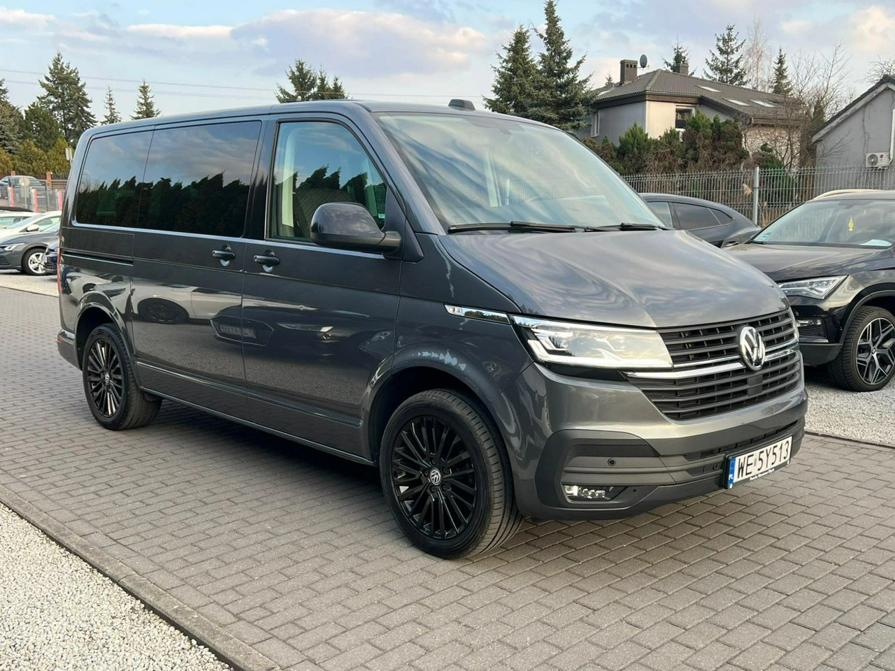 Volkswagen Multivan - Zdjęcie 2