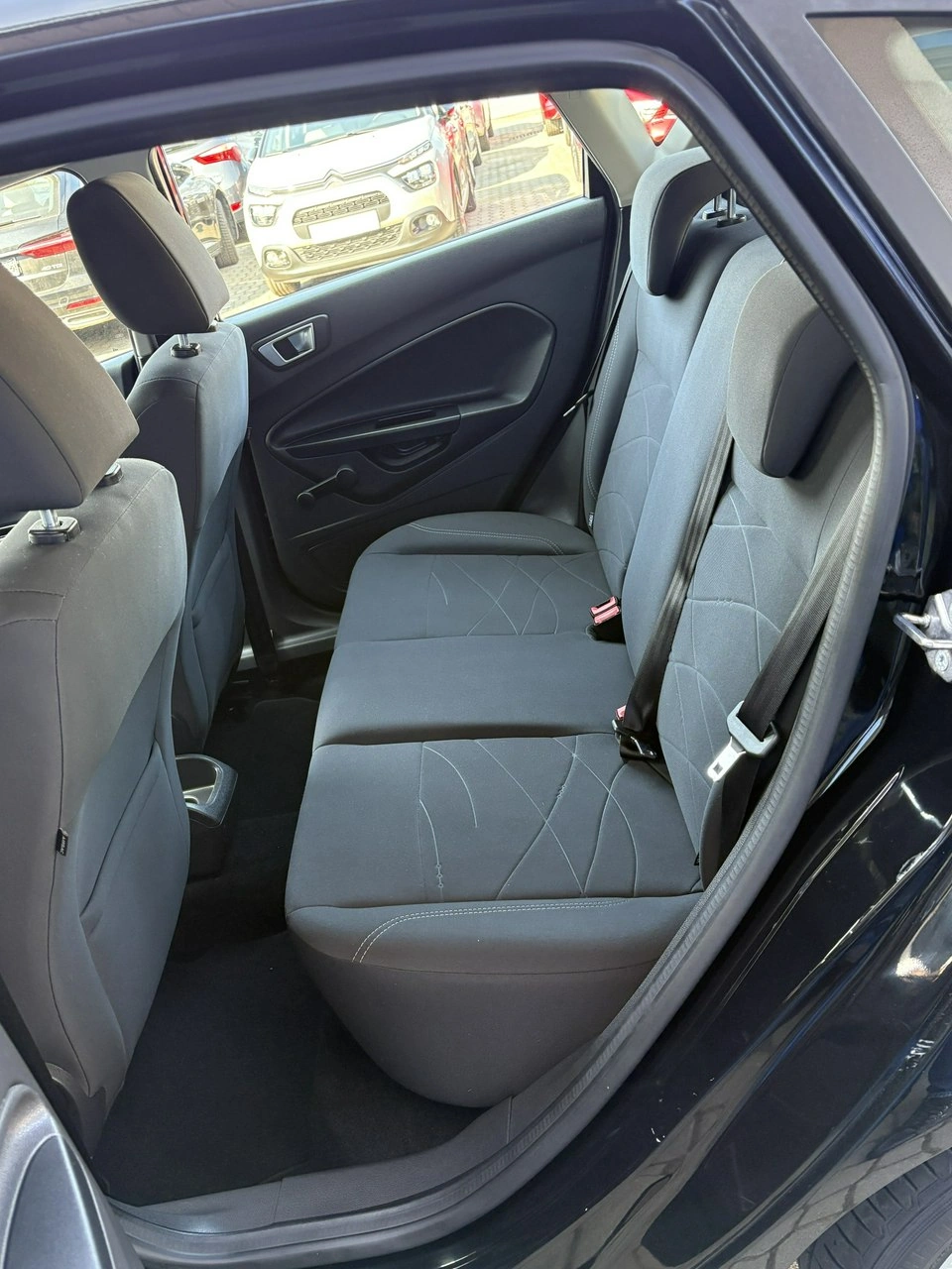 Ford Fiesta - Zdjęcie 14