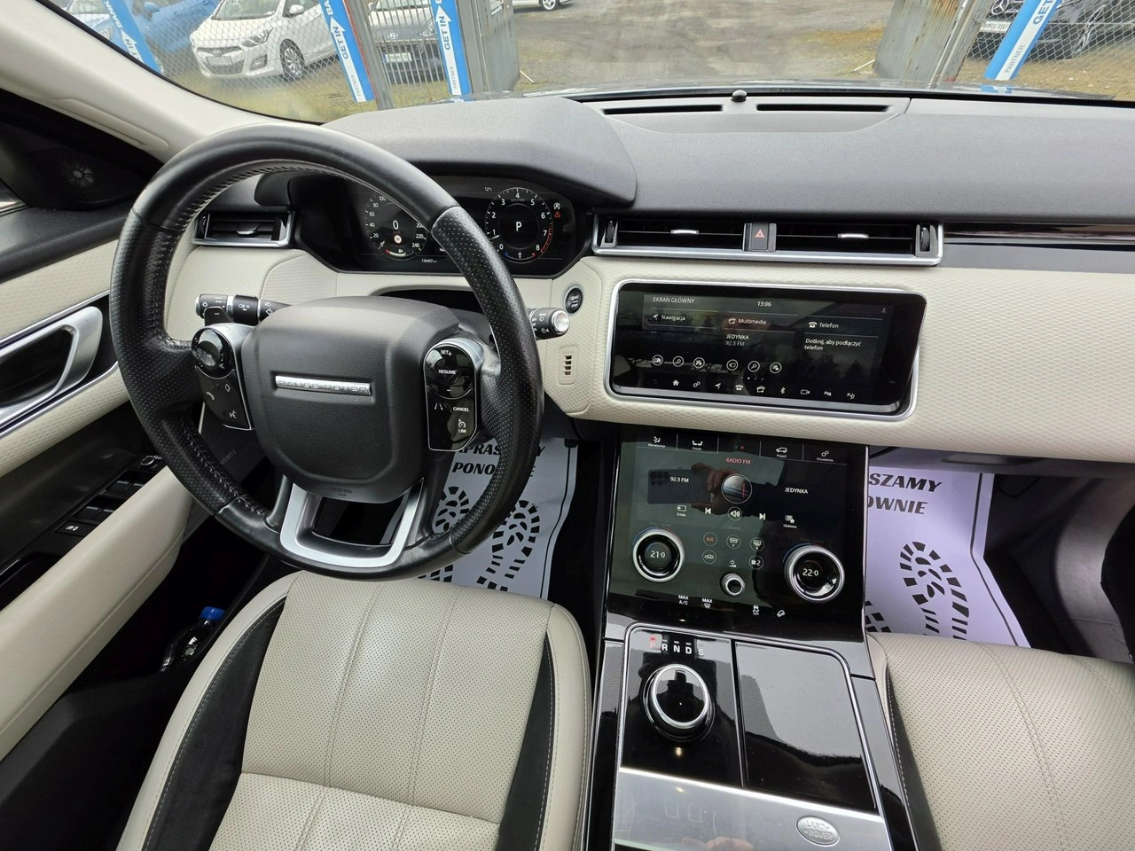 Land Rover Range Rover Velar - Zdjęcie 22