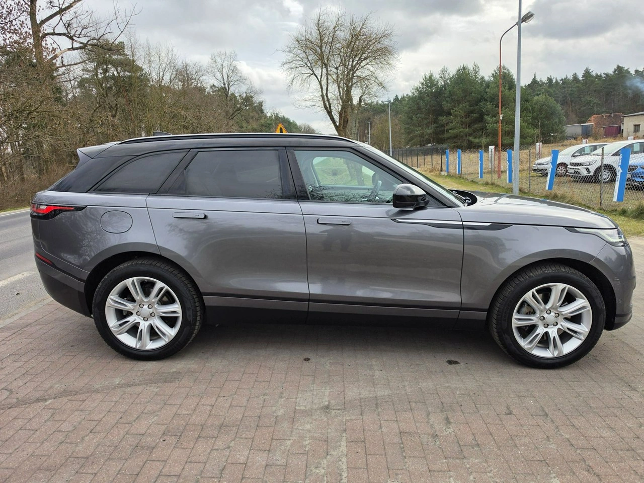 Land Rover Range Rover Velar - Zdjęcie 8