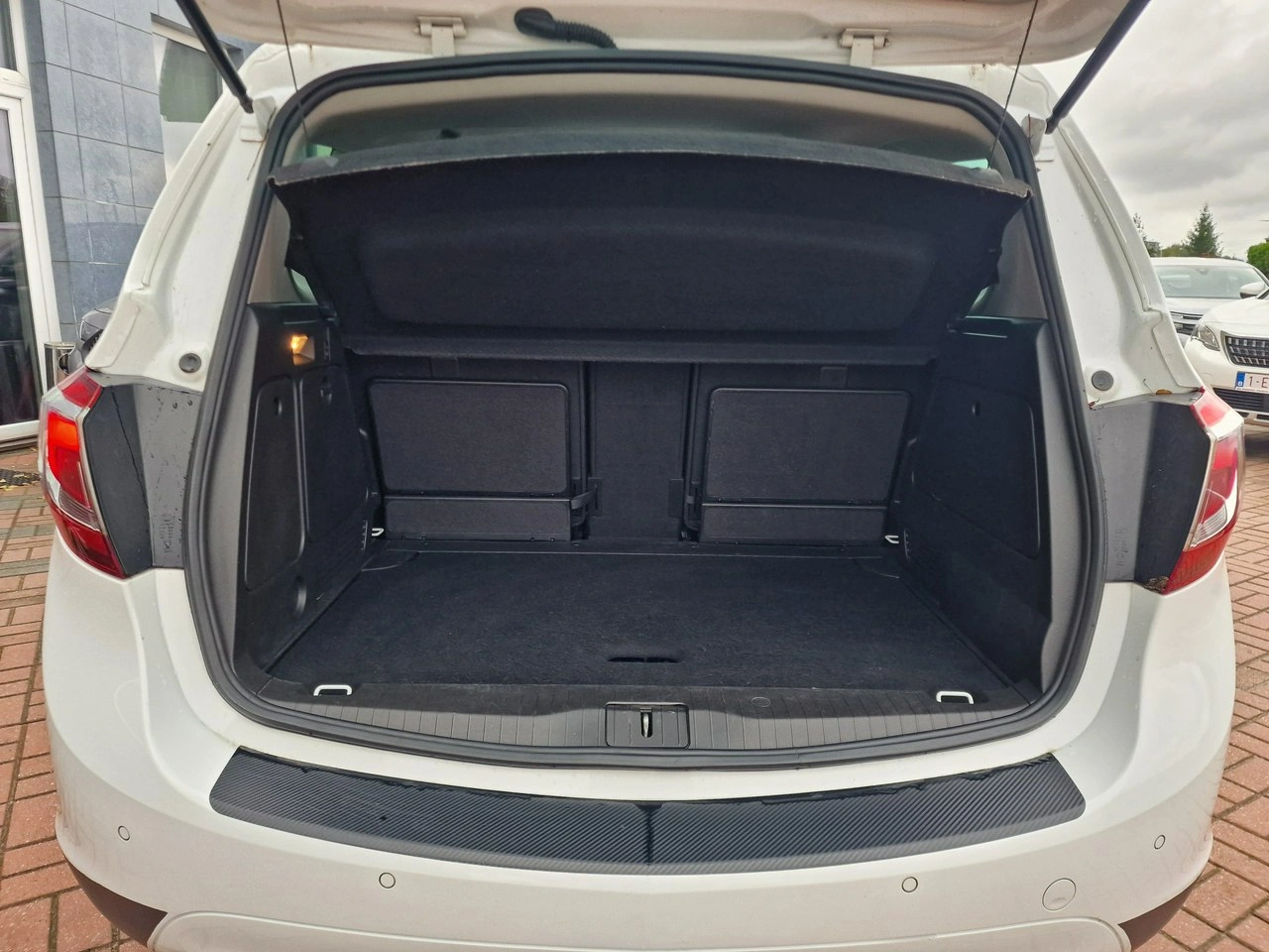 Opel Meriva - Zdjęcie 20