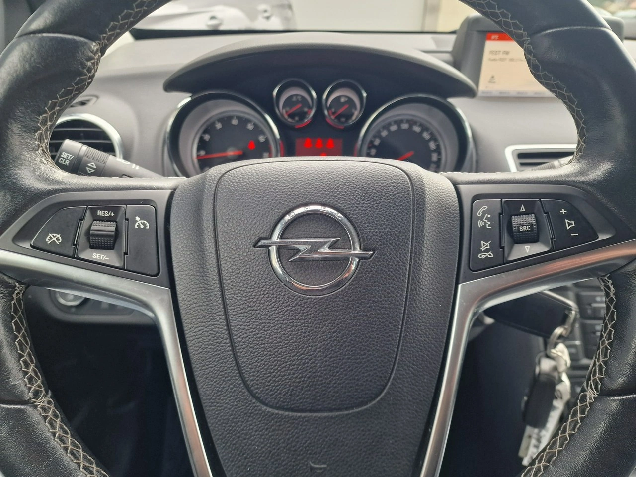 Opel Meriva - Zdjęcie 32