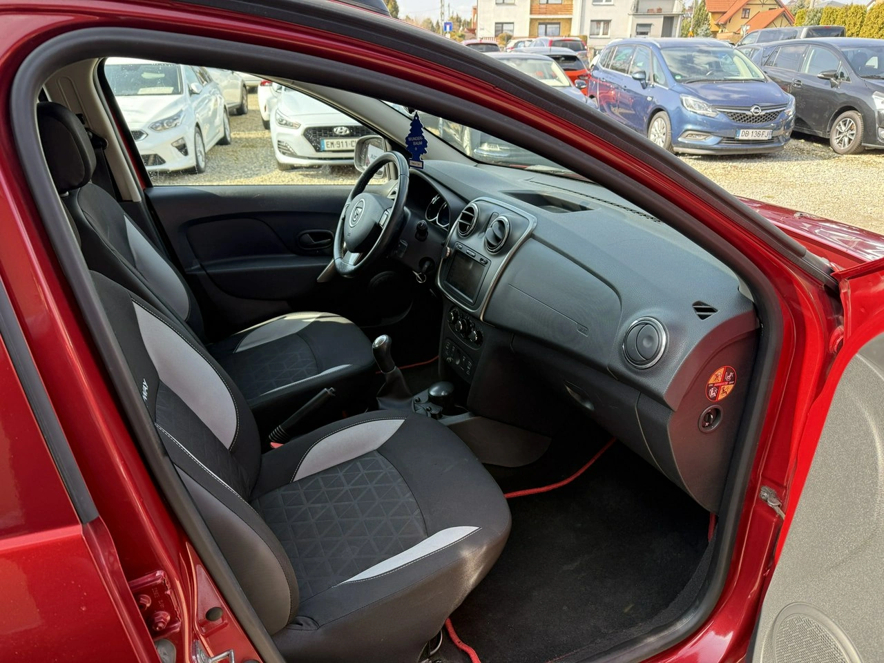 Dacia Sandero Stepway - Zdjęcie 20