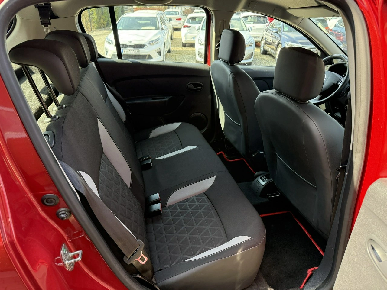 Dacia Sandero Stepway - Zdjęcie 22