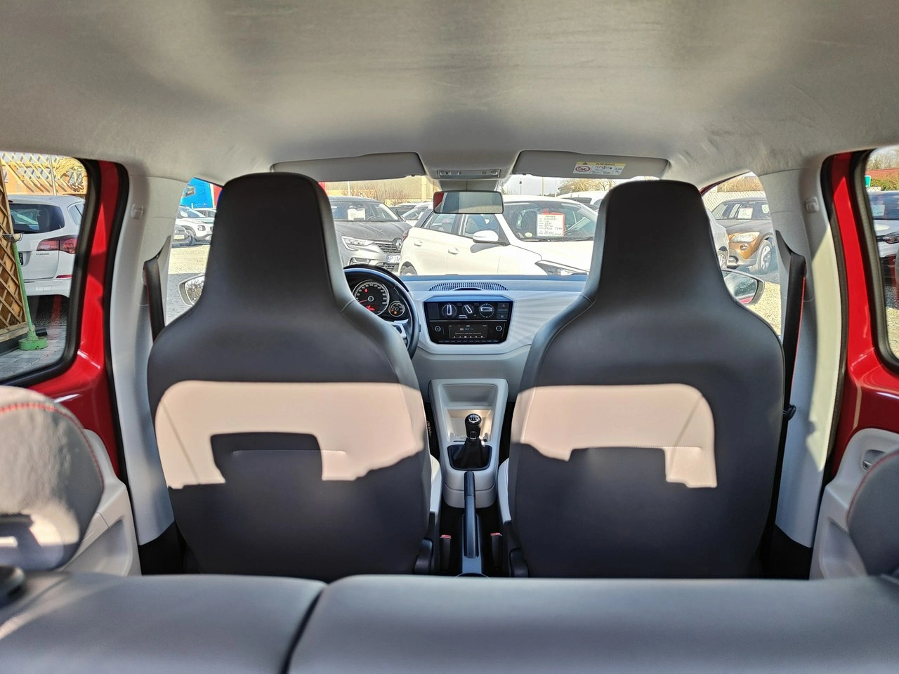 Volkswagen up! - Zdjęcie 14