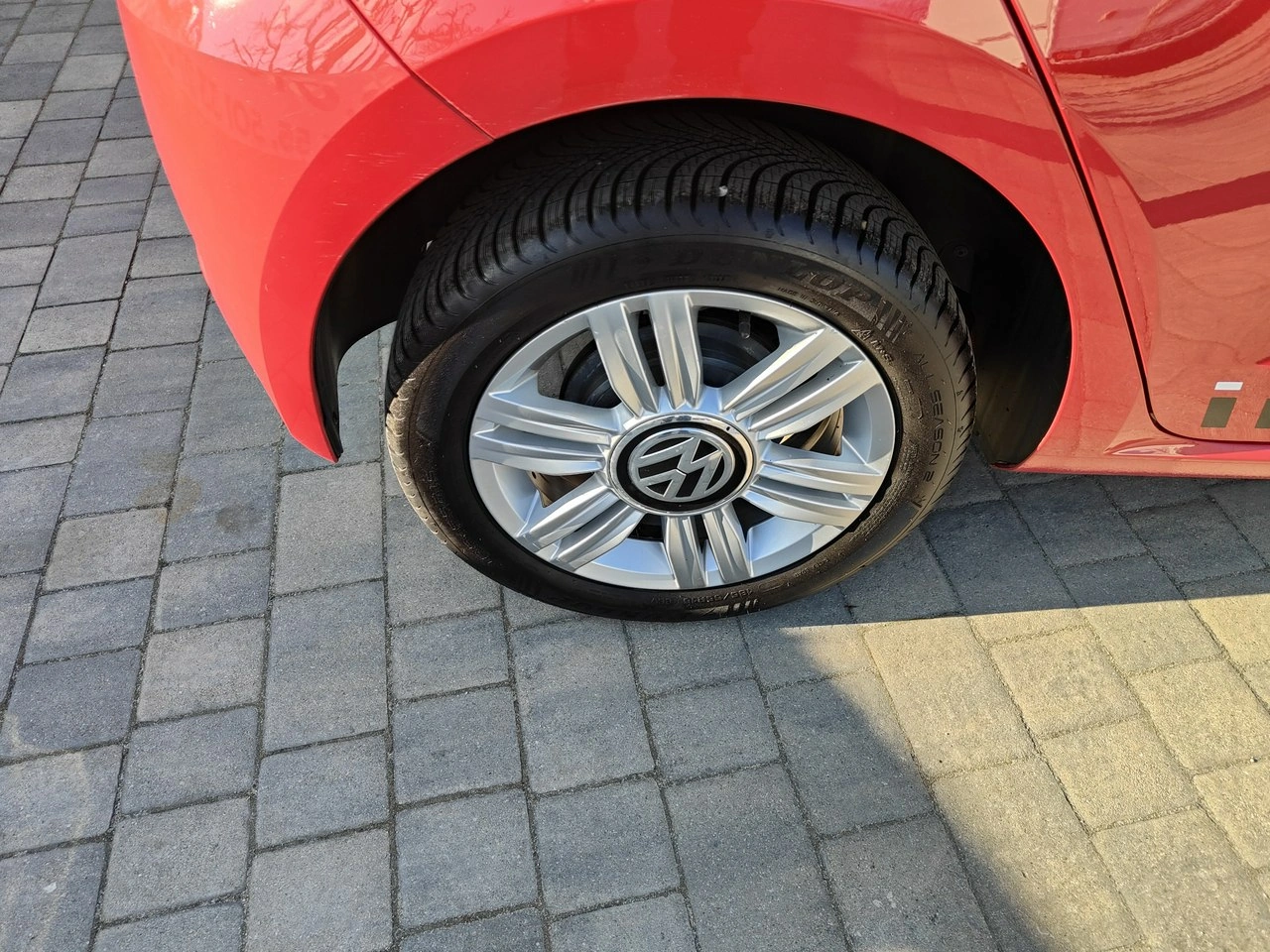 Volkswagen up! - Zdjęcie 28