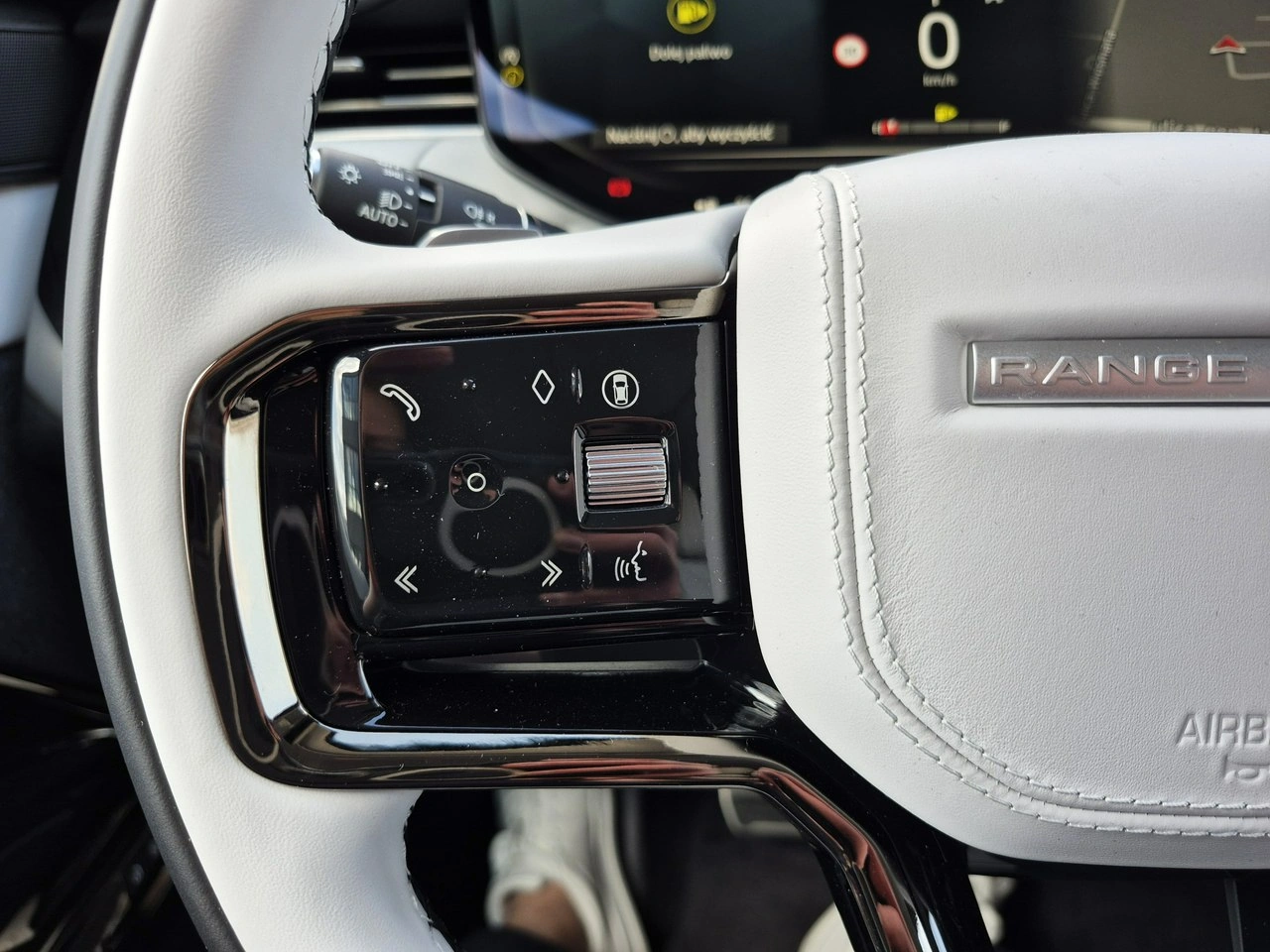 Land Rover Range Rover Sport - Zdjęcie 30