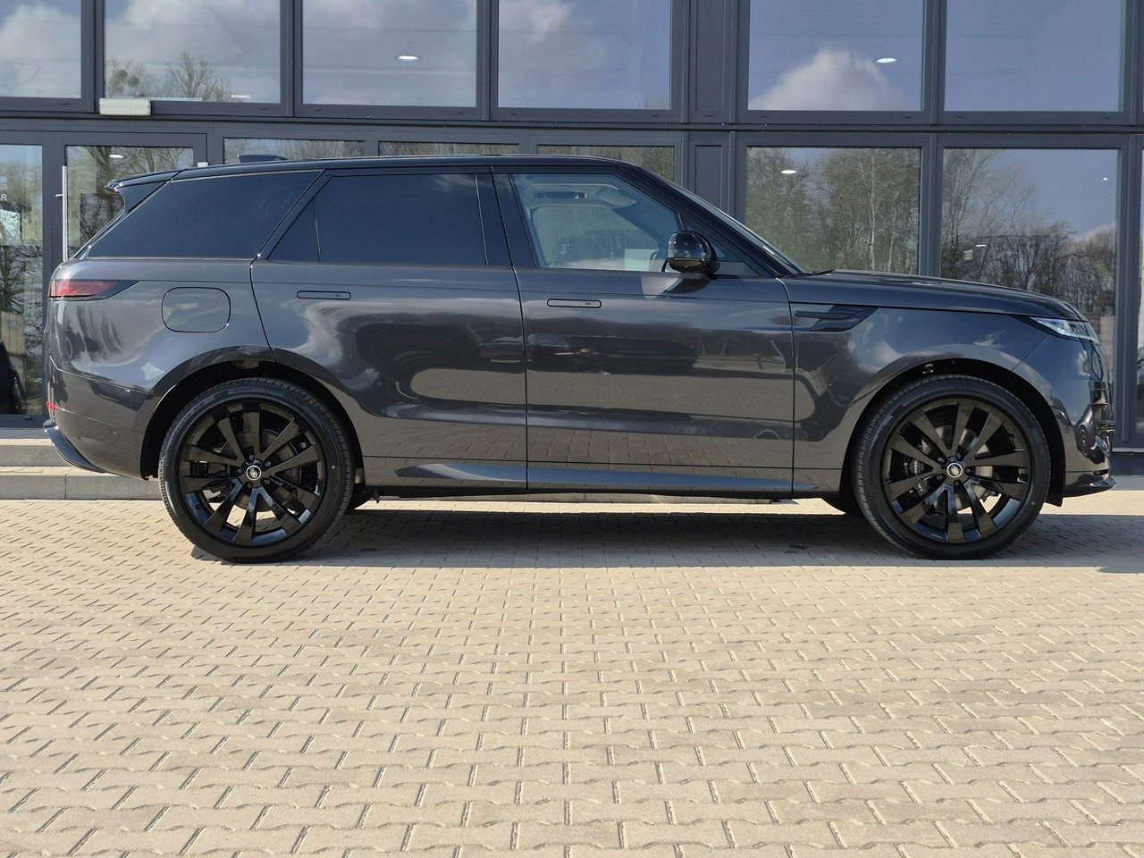 Land Rover Range Rover Sport - Zdjęcie 4