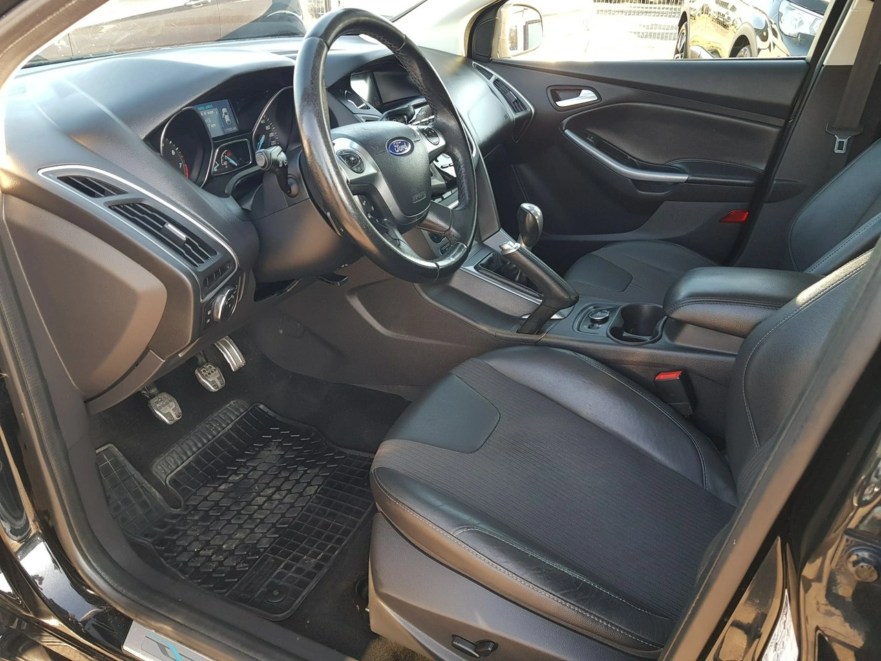 Ford Focus - Zdjęcie 9