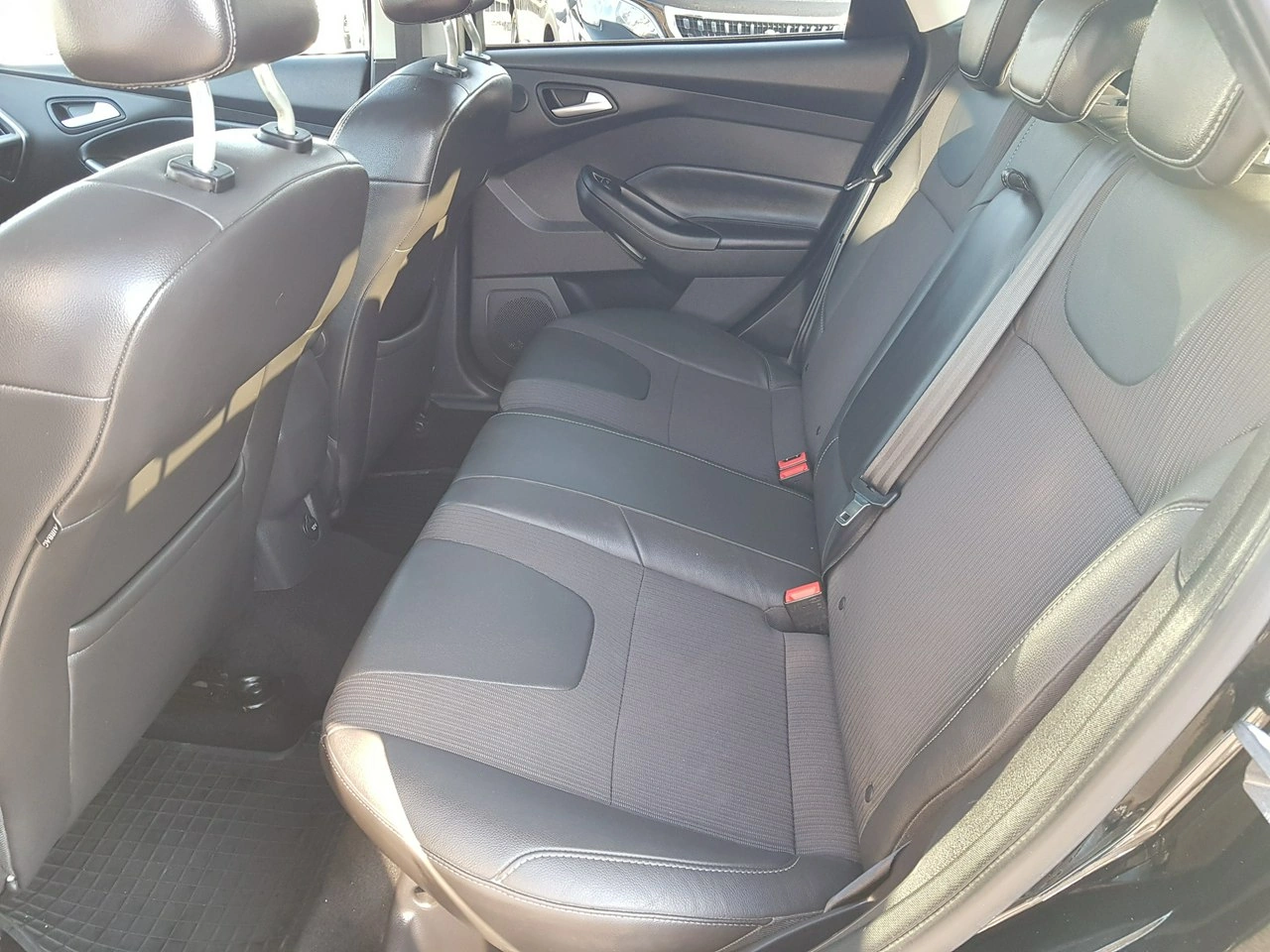 Ford Focus - Zdjęcie 10