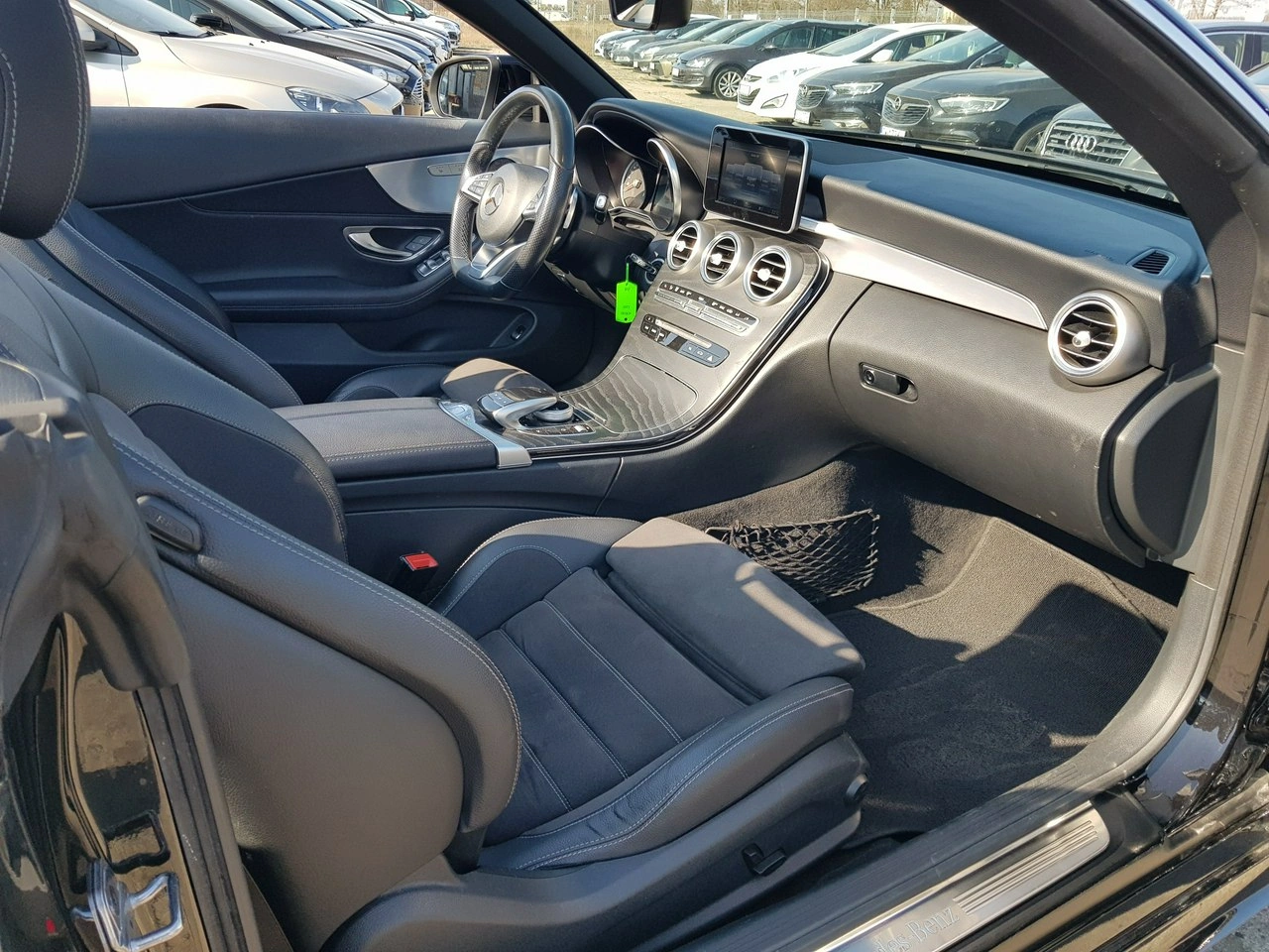 Mercedes C 200 - Zdjęcie 17