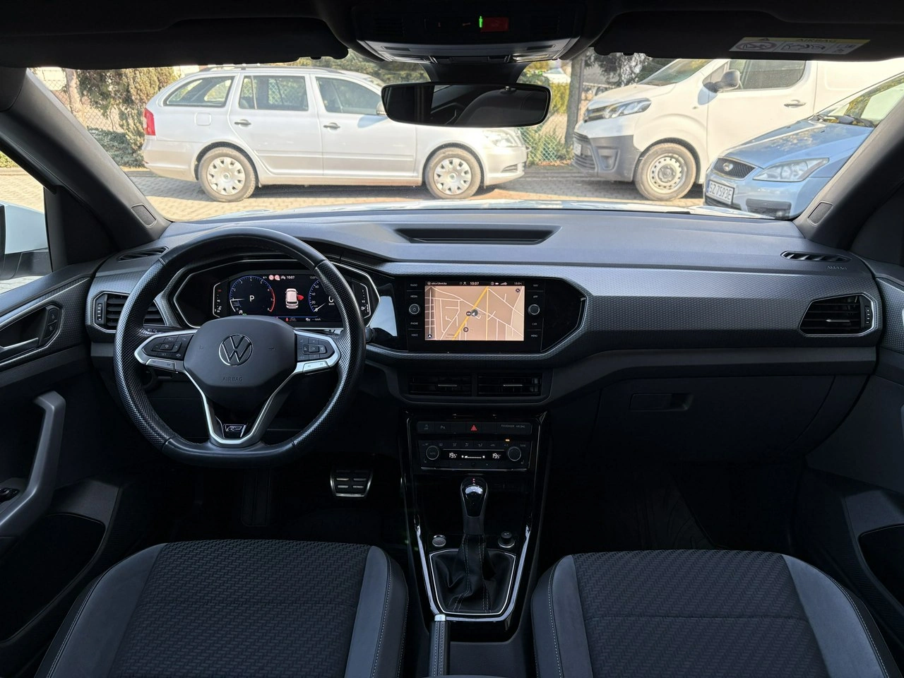 Volkswagen T-Cross - Zdjęcie 13