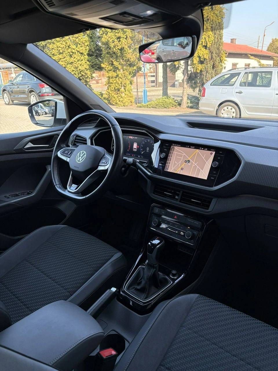 Volkswagen T-Cross - Zdjęcie 14