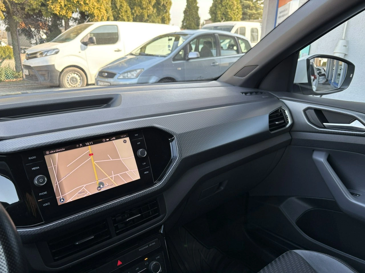 Volkswagen T-Cross - Zdjęcie 15