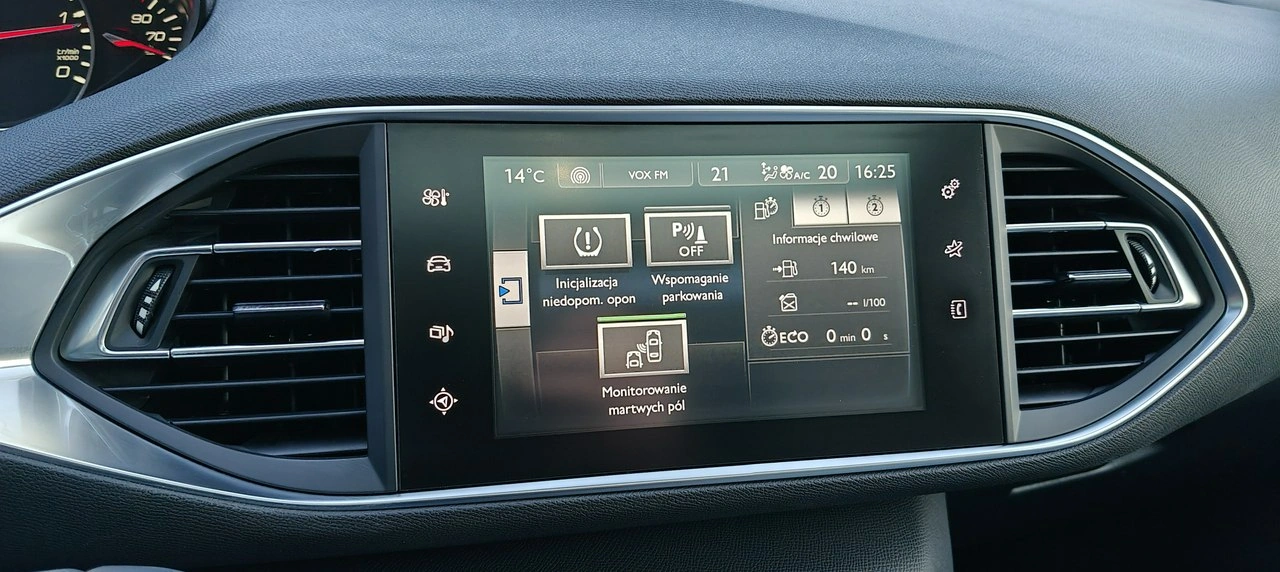 Peugeot 308 - Zdjęcie 17