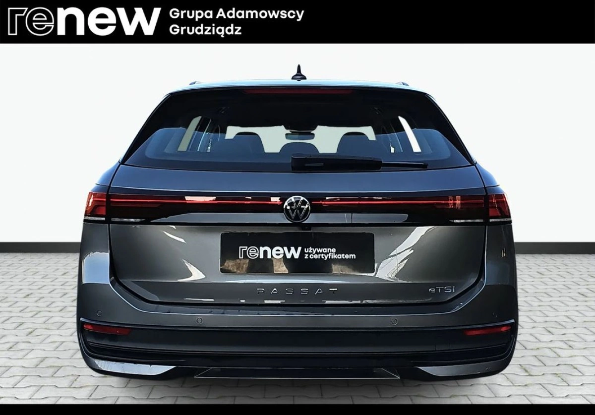 Volkswagen Passat Variant - Zdjęcie 10