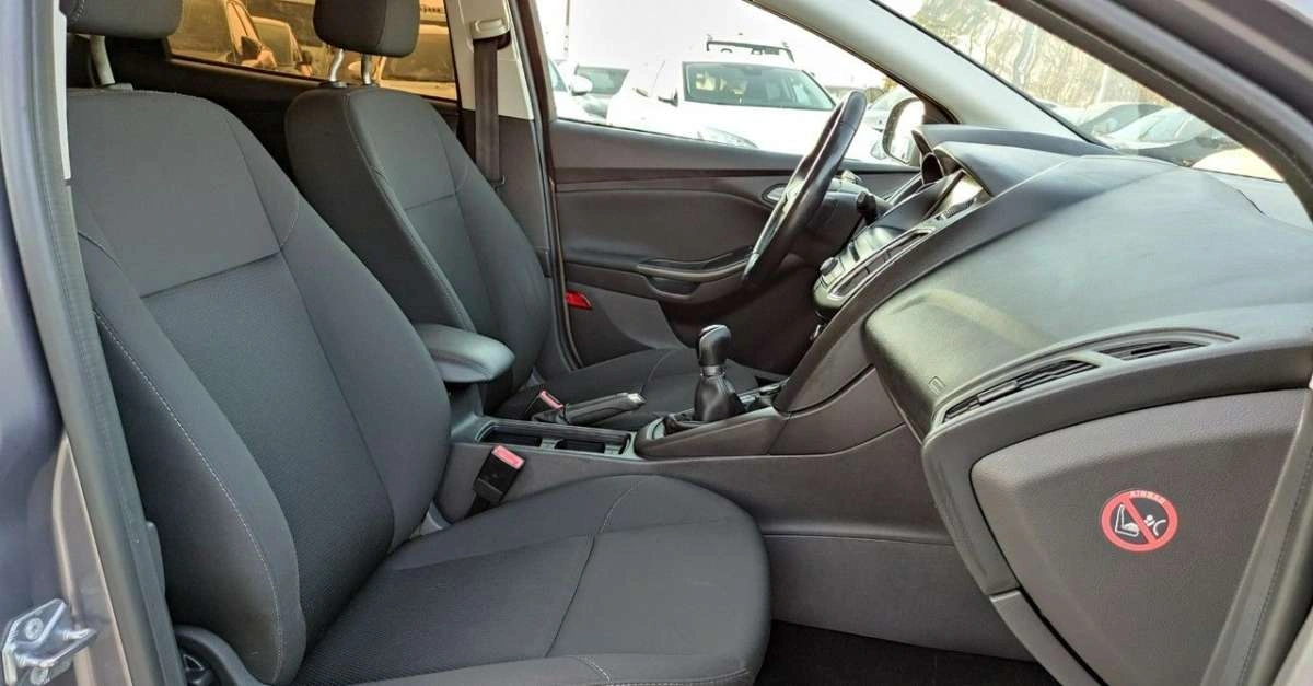 Ford Focus - Zdjęcie 22