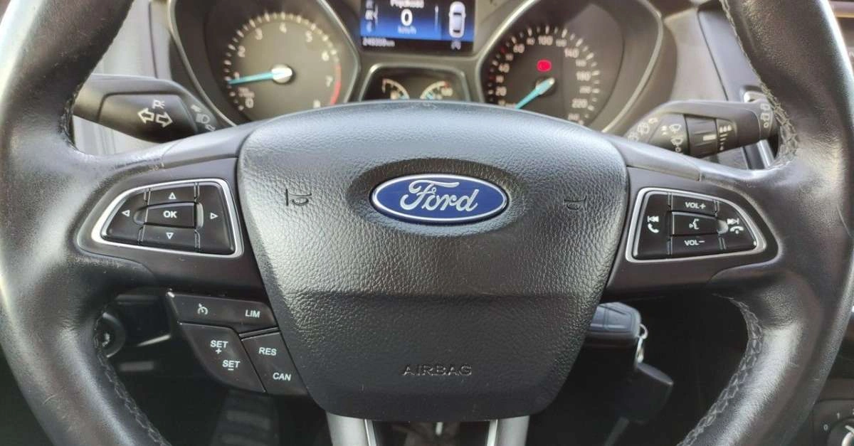 Ford Focus - Zdjęcie 27