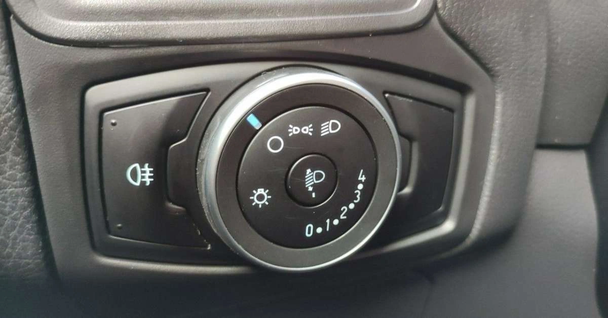 Ford Focus - Zdjęcie 28