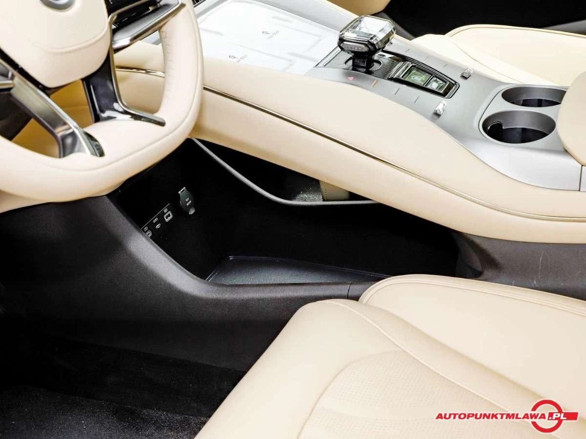 Denza N7 - Zdjęcie 14